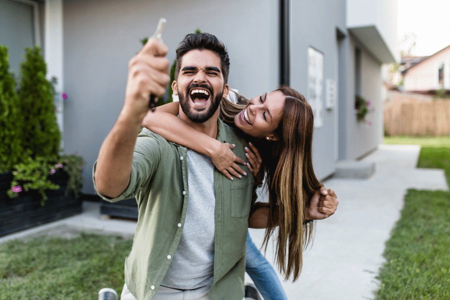 Cómo solicitar las ayudas para comprar casa en Andalucía 2023 para menores de 35 años